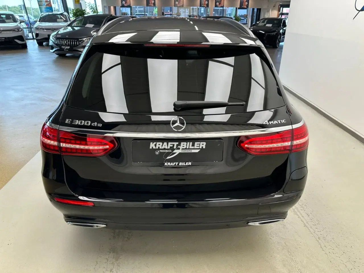 Billede 6 - Mercedes E300 de 2,0 stc. aut. 4Matic