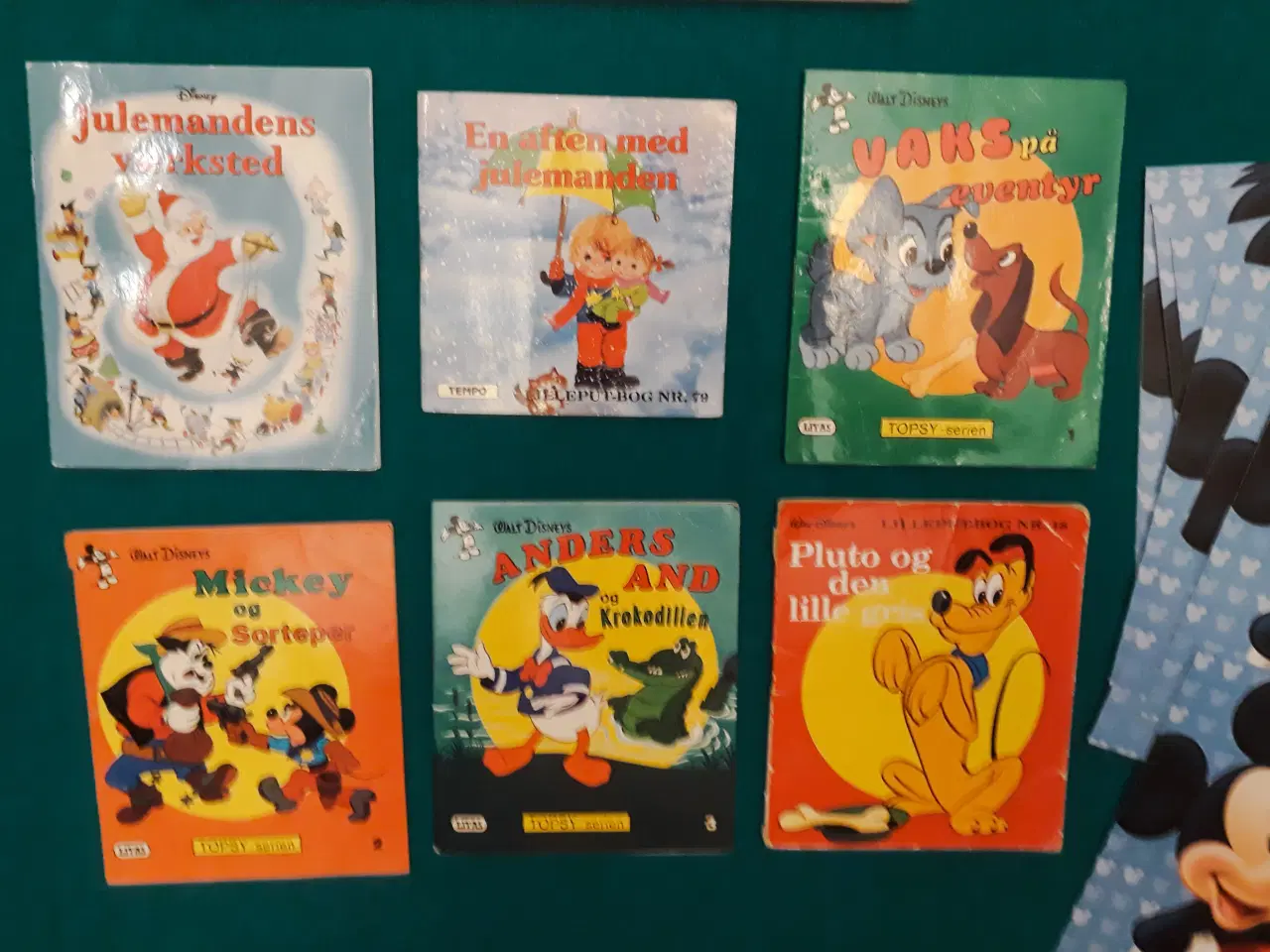 Billede 6 - 8 Julebøger og Mickey Postkort
