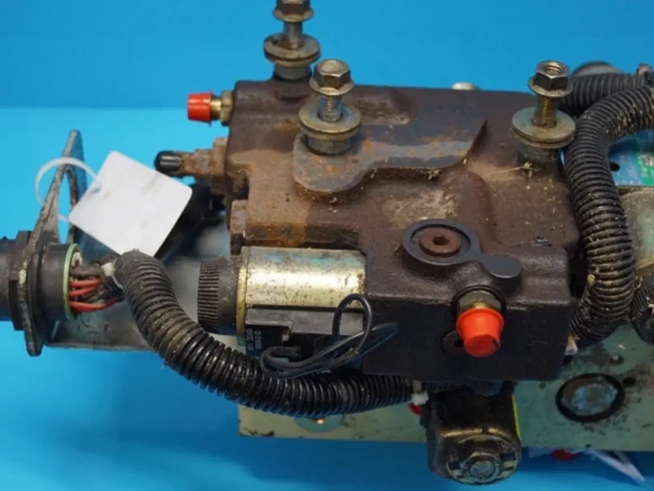 Billede 4 - Case 8010 Hydraulikventil 87109742