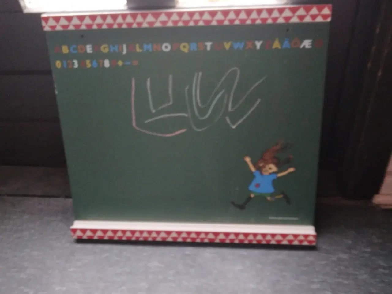 Billede 2 - Tegnetavle  /  kridttavle