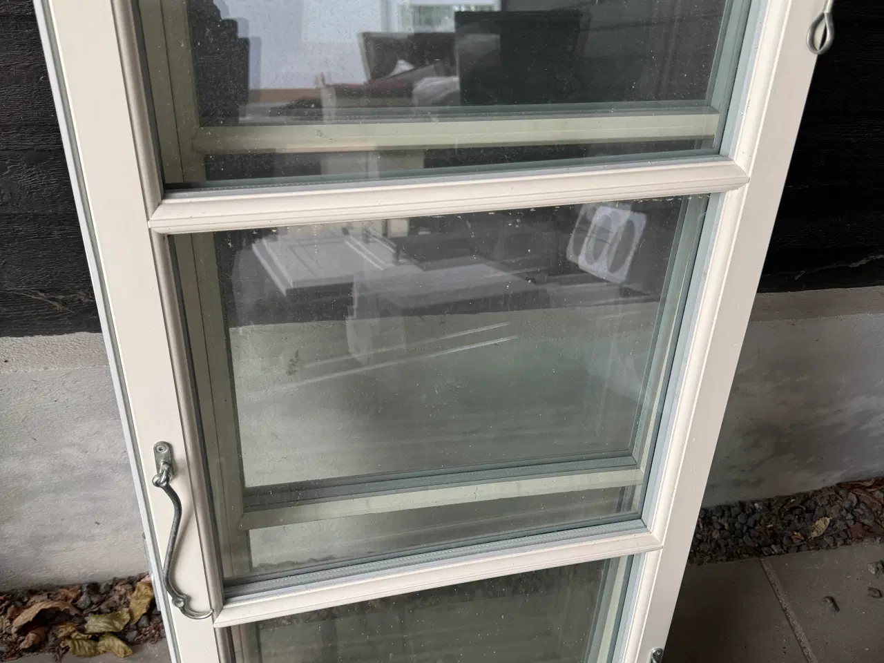 Billede 2 - Vinduer 2 stk. 127x54 cm