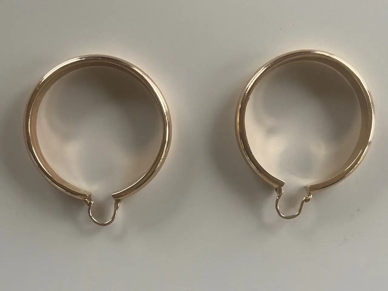 Billede 2 - Øreringe i 14 karat guld til hul i øret ø 29,9mm