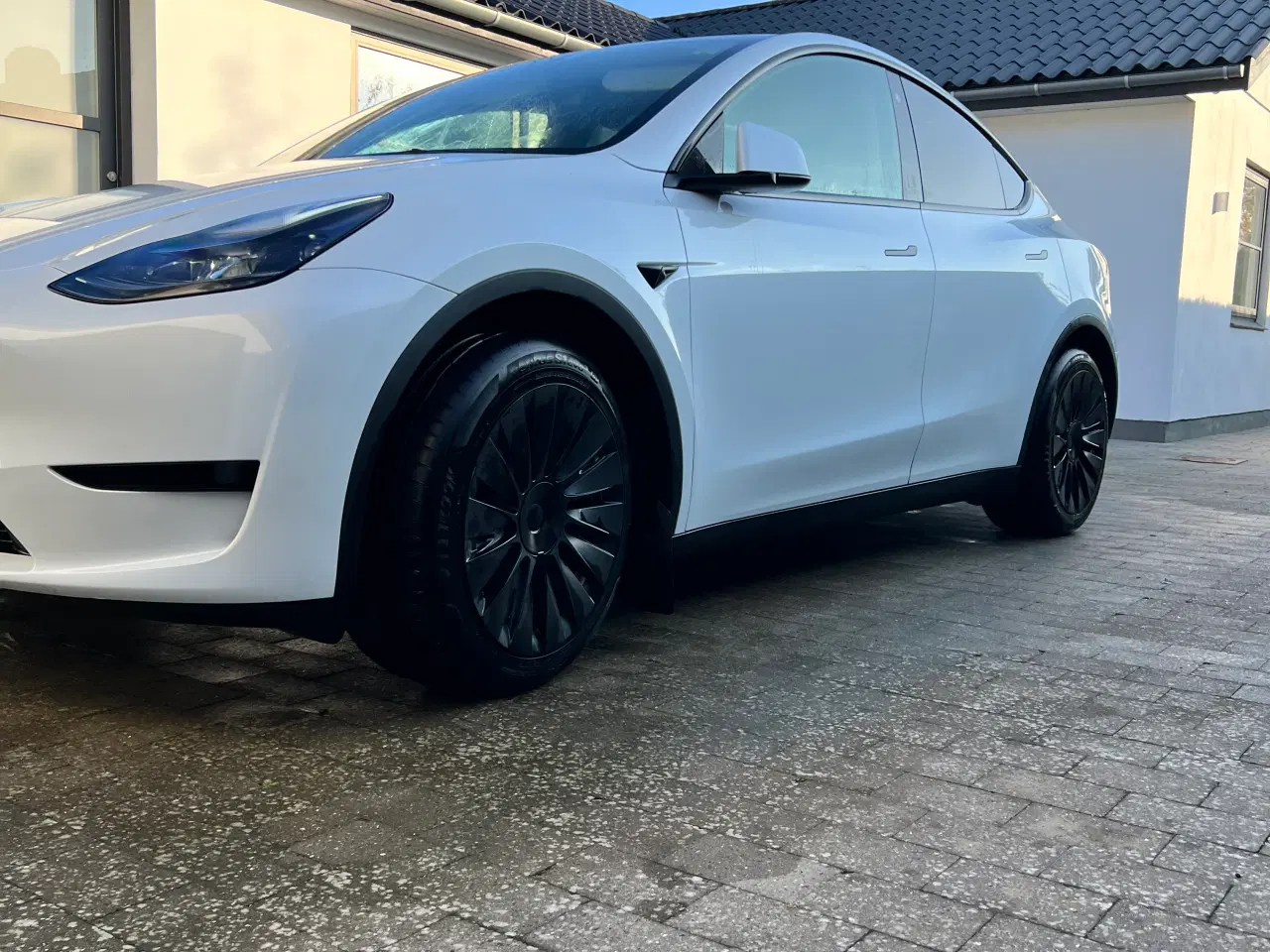 Billede 10 - Tesla model Y SR