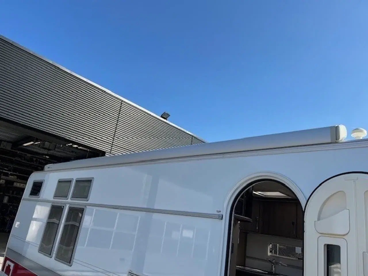 Billede 1 - Thule Markise Omnistor 9200