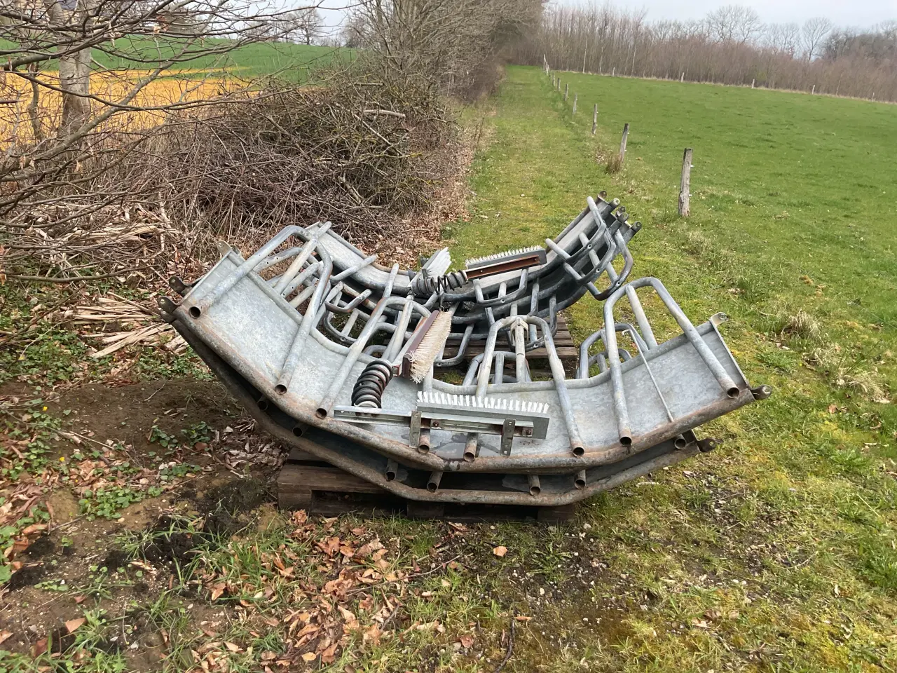 Billede 4 - Foderhæk rund 12 ædepladser