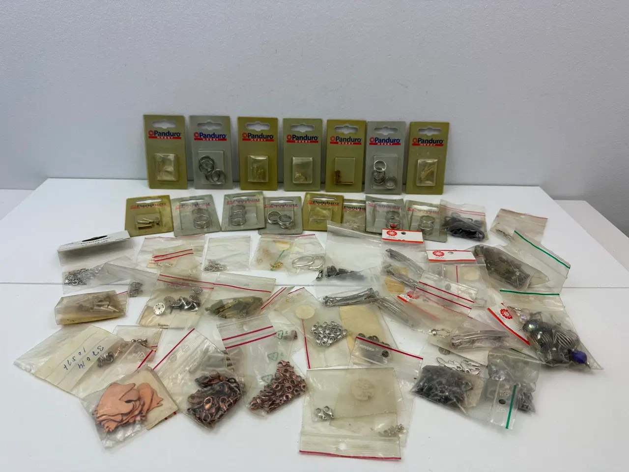 Billede 1 - Samling af div. til smykker / hobby