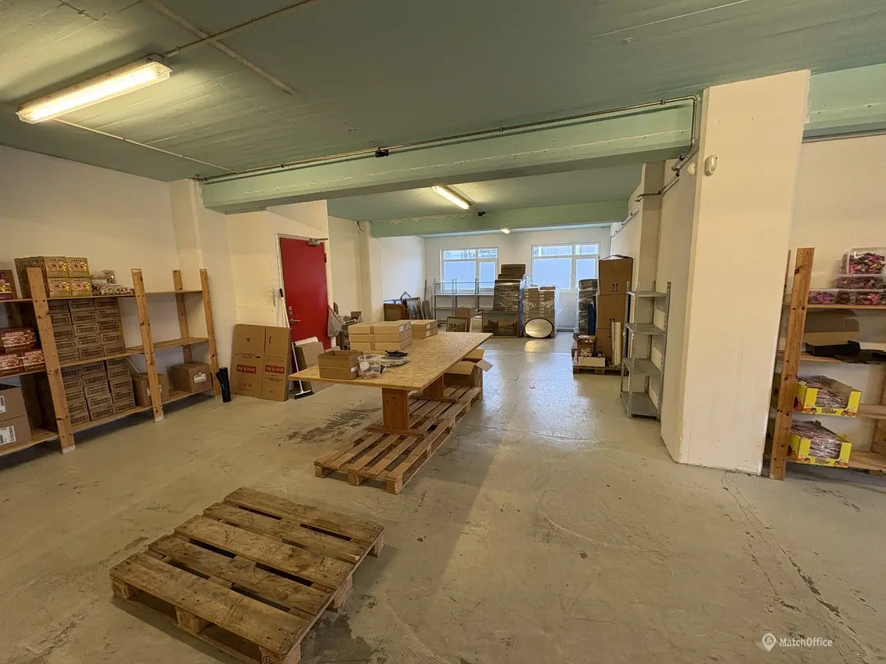 Billede 3 - Indflytningsklar værksted/lager med kontorfaciliteter