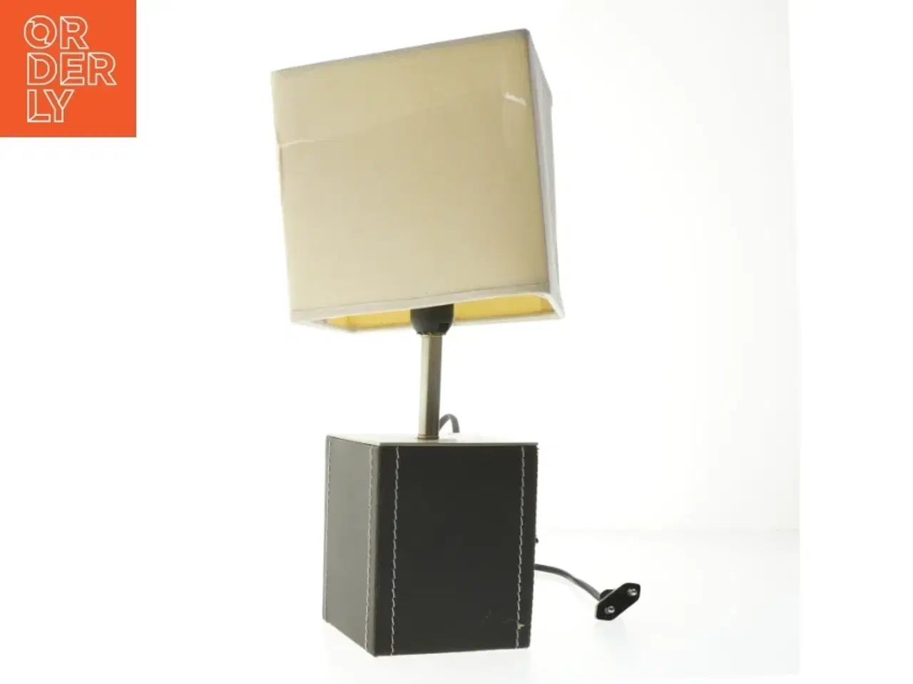 Billede 1 - Bordlampe med kvadratisk base (str. 33,5 cm)