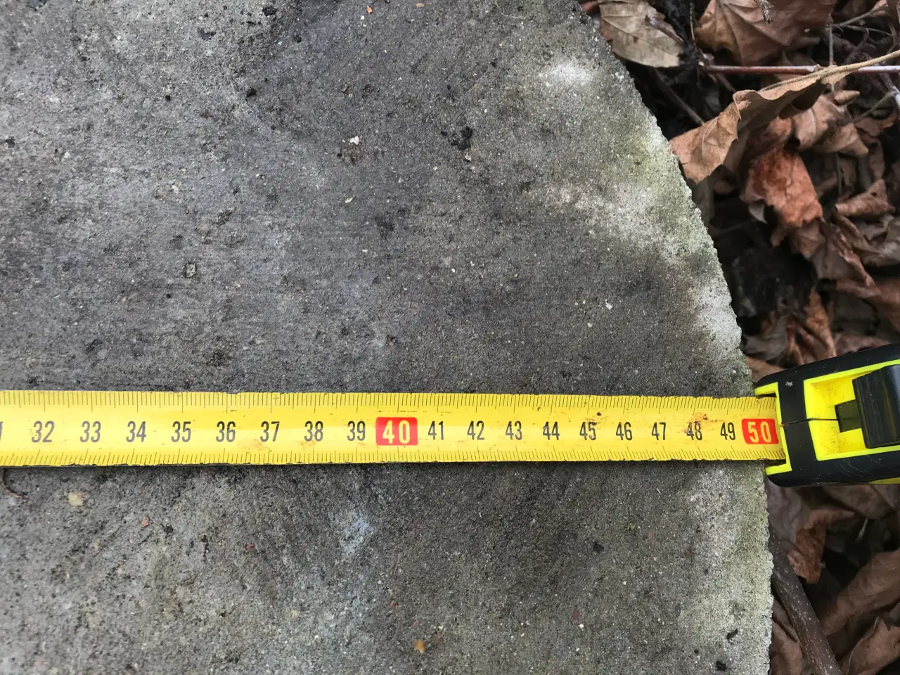 Billede 2 - Beton Kegle 36cm og Dæksel 50cm Ø