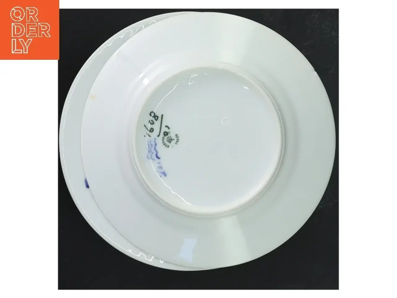 Billede 3 - Sæt af 6 porcelæn tallerkener fra Royal Copenhagen, blå blomst (str. 6 stk Ø 14,5 cm)