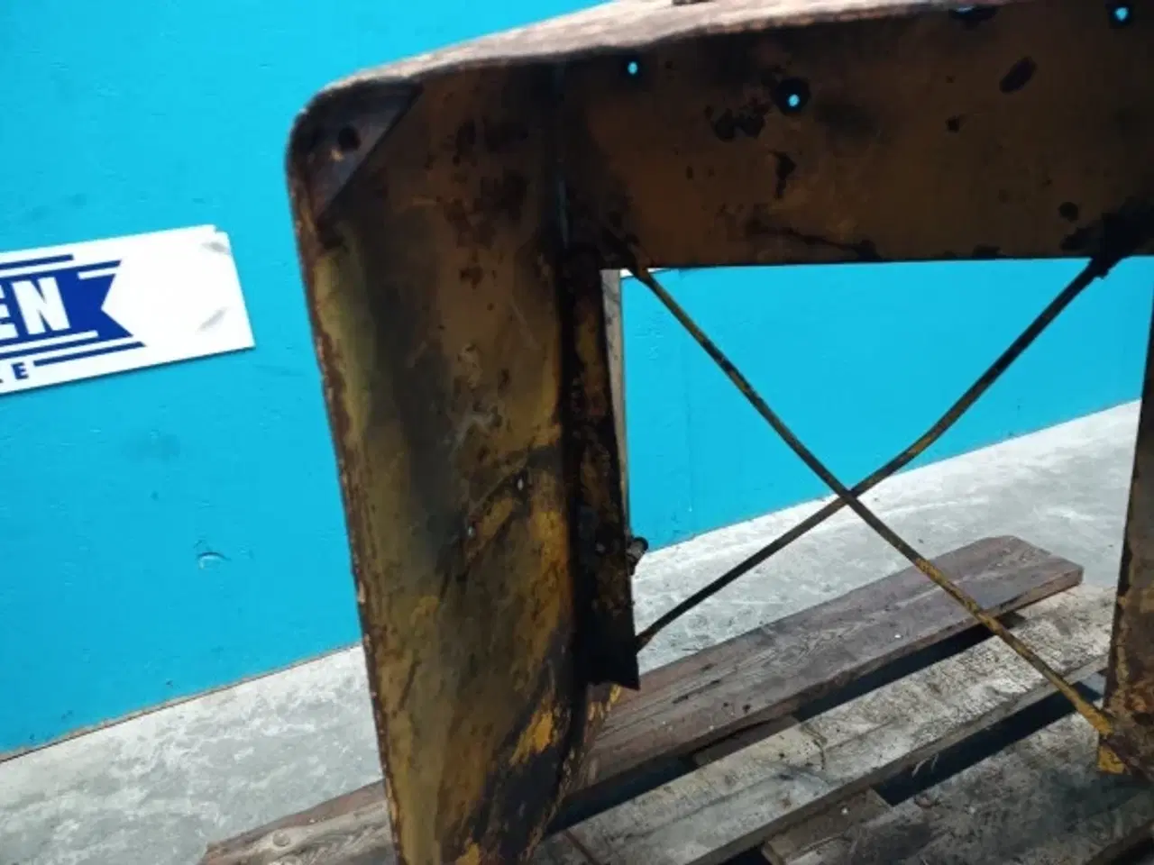 Billede 8 - Ford 550 Fronthjelm D8NN8N202GB11Z