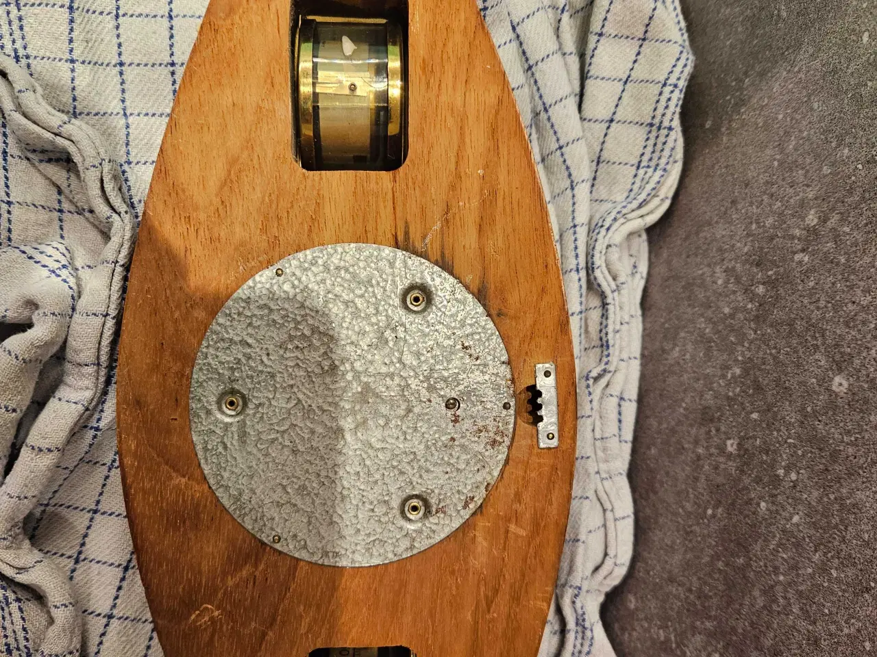 Billede 5 - Dette er et vintage barometer i træ, som måler luf