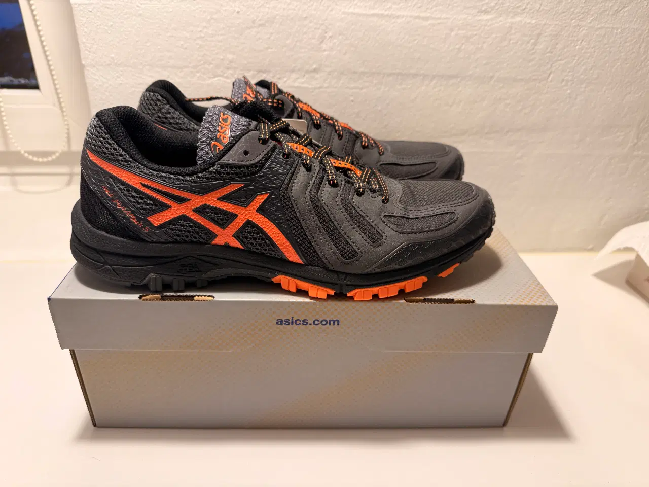 Billede 1 - Asics sneakers