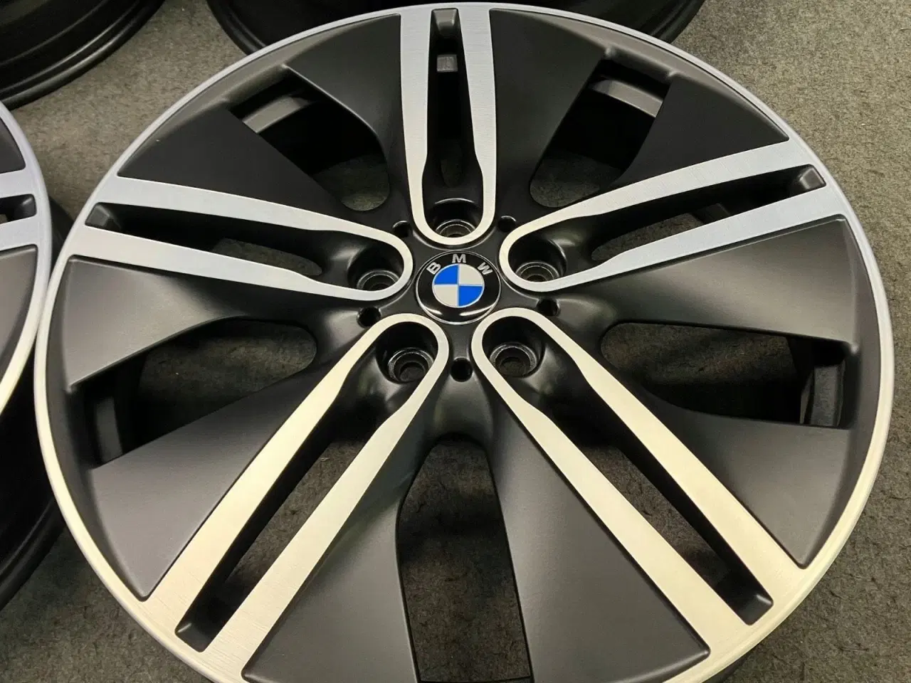 Billede 5 - ALUFÆLGE BMW i3 430 20"