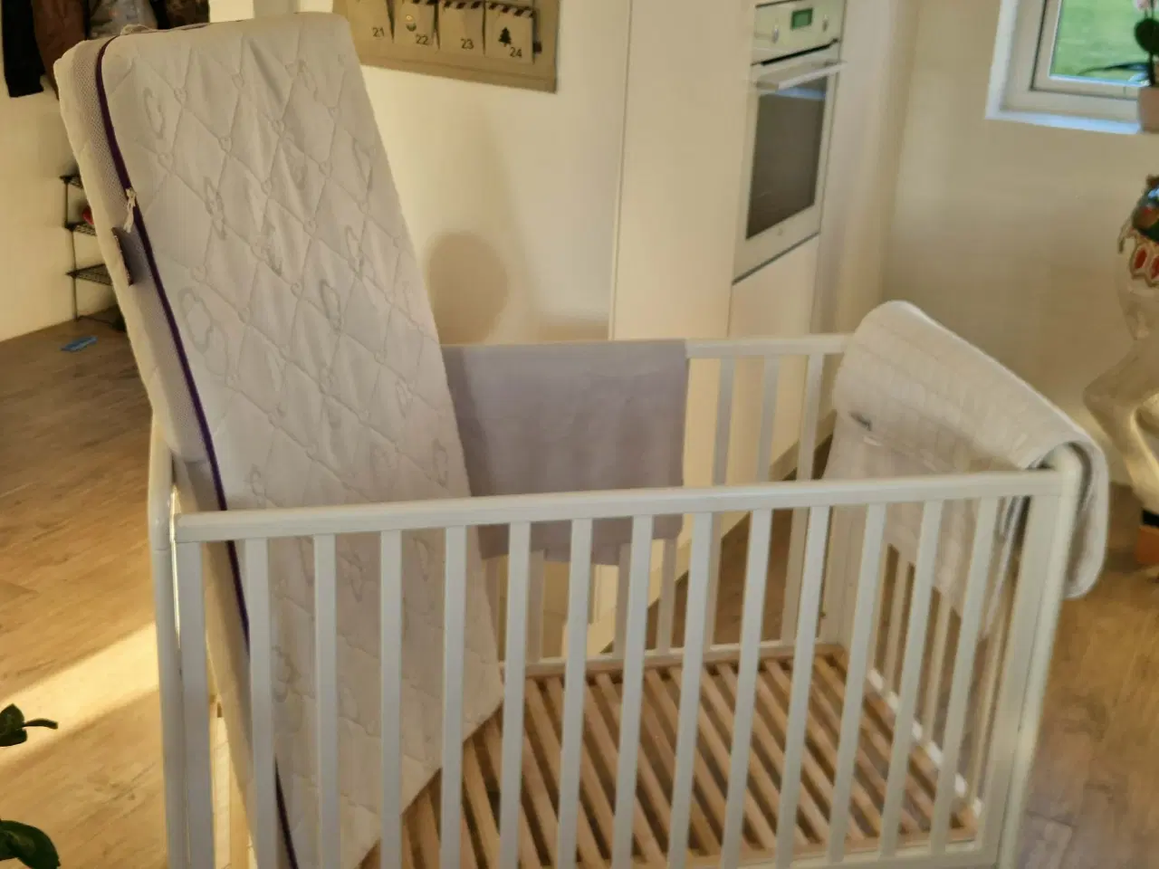 Billede 1 - Tremmeseng fra Troll