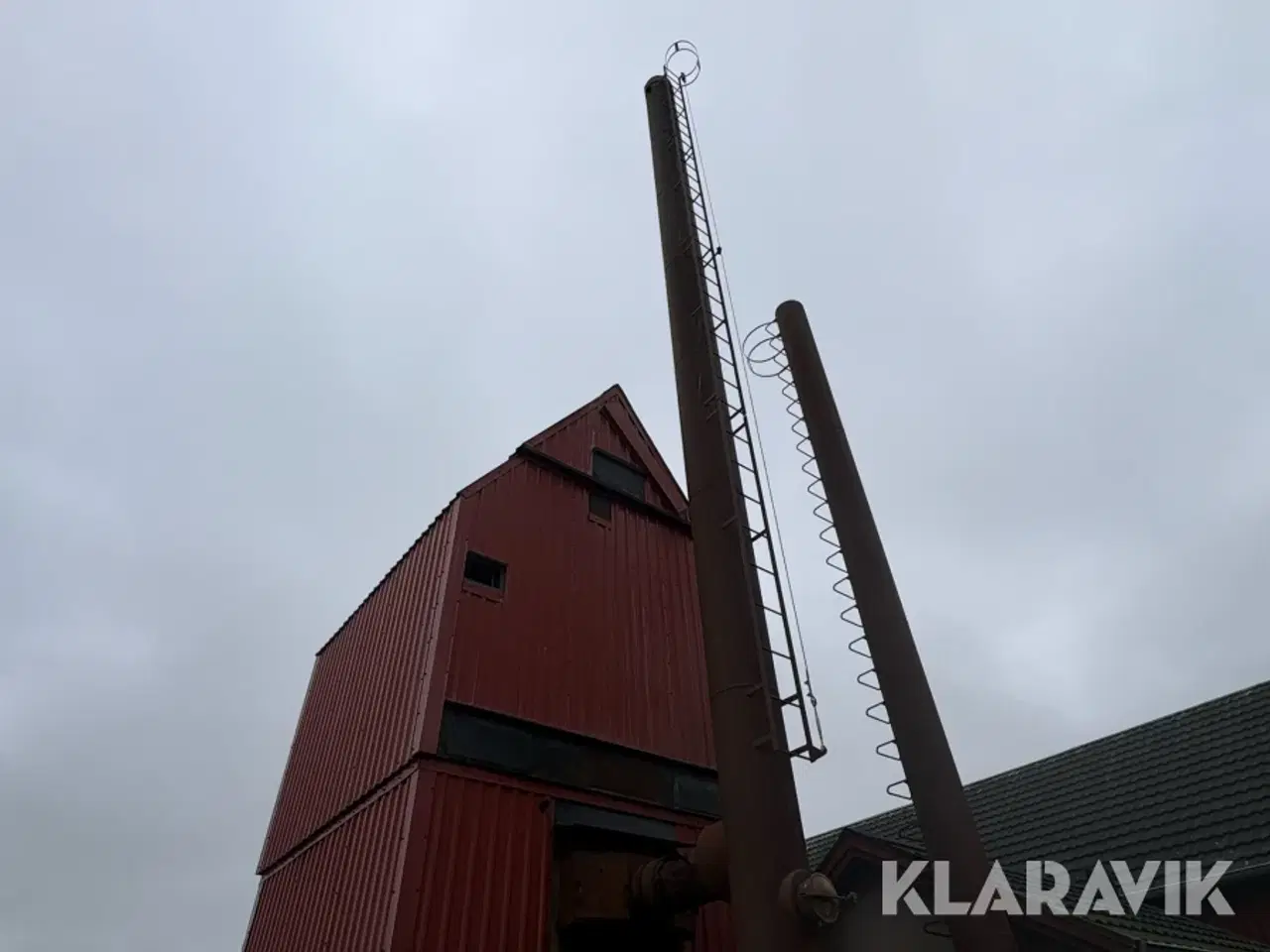 Billede 6 - Halmfyr med 2 skorstene