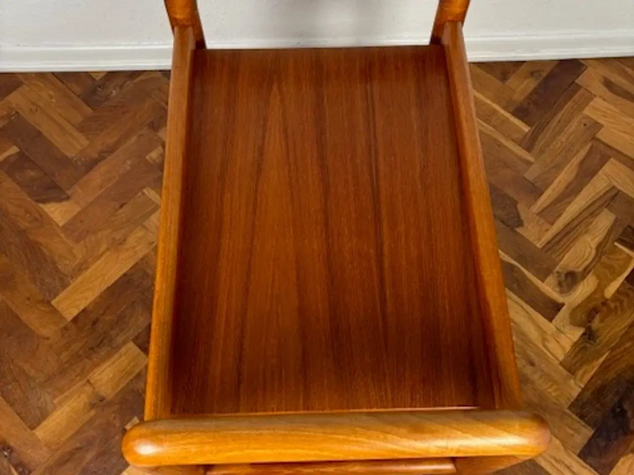 Billede 6 - Serveringsvogn i teaktræk, fra Salling stolefabrik