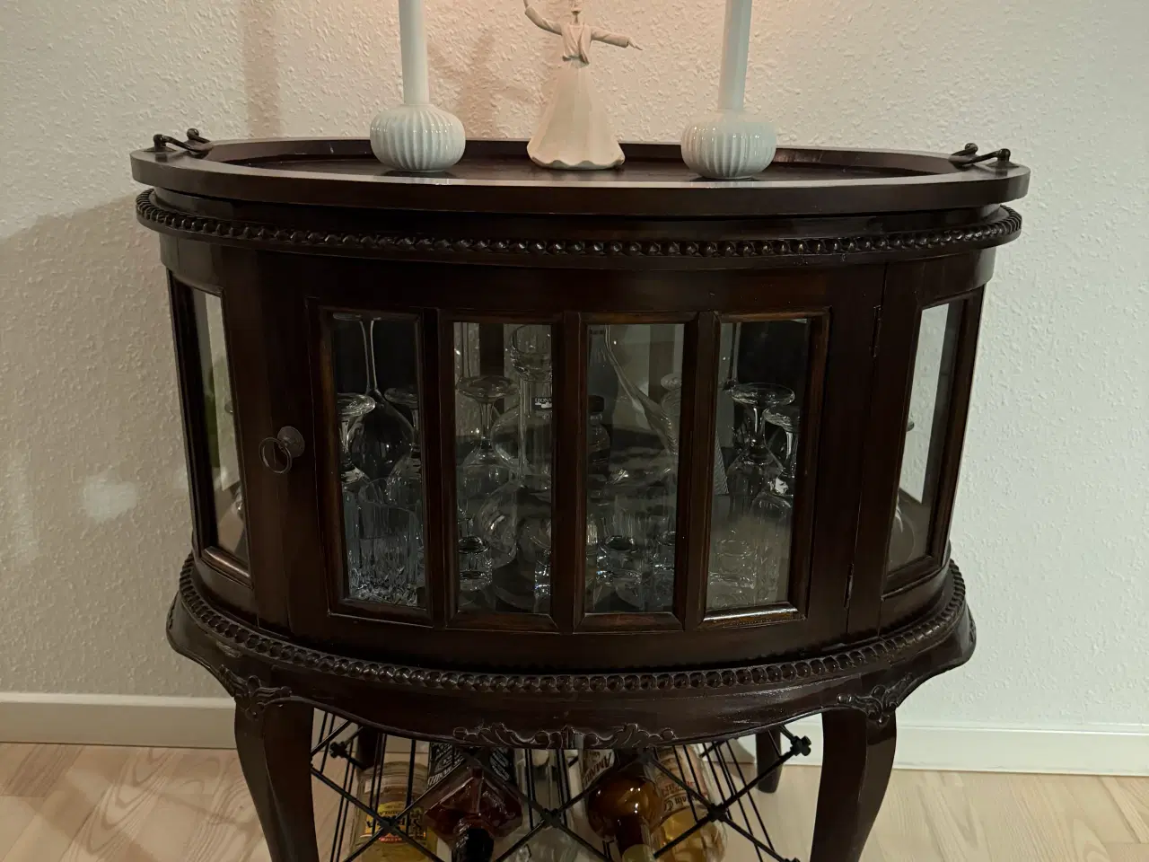 Billede 1 - Sofabord i egetræ