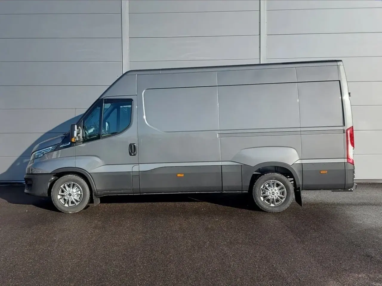 Billede 10 - Iveco Daily 3,0 35S21 12m³ Van AG8