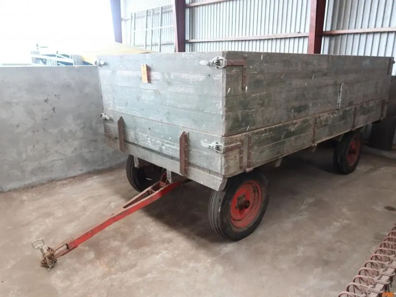 Billede 1 - LADVOGN / FIREHJ