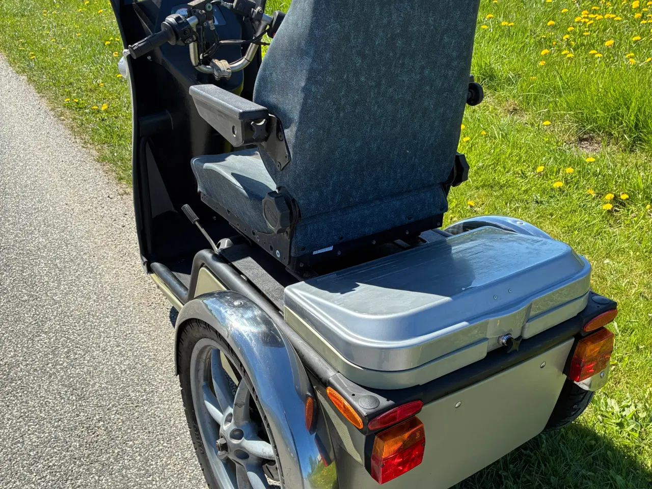Billede 4 - Trilet 3 hjulet Handicap Knallert M/ 4 Takt Motor