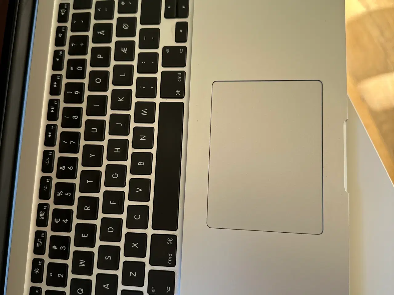 Billede 3 - Apple MacBook Pro (Retina, 15-tommer, Mid 2015)