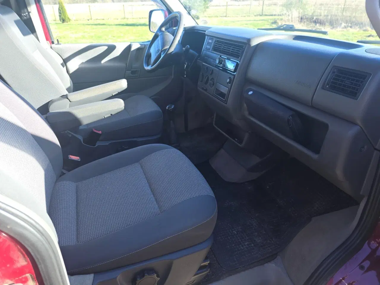 Billede 8 - VW Transporter 2,5 TDi Kassevogn