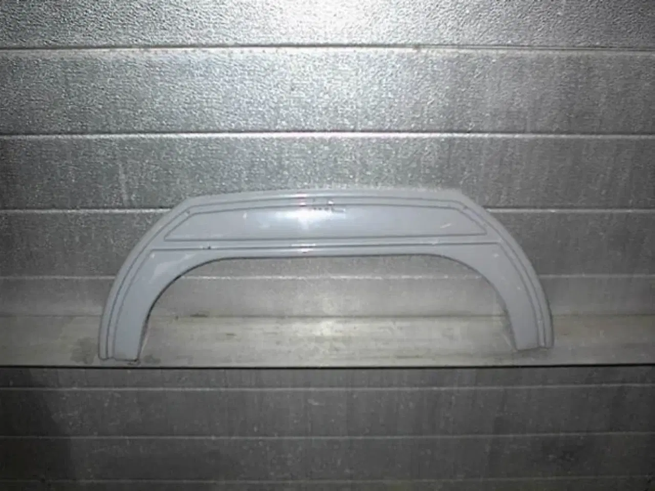 Billede 1 - Skærmkant til Campingvogn