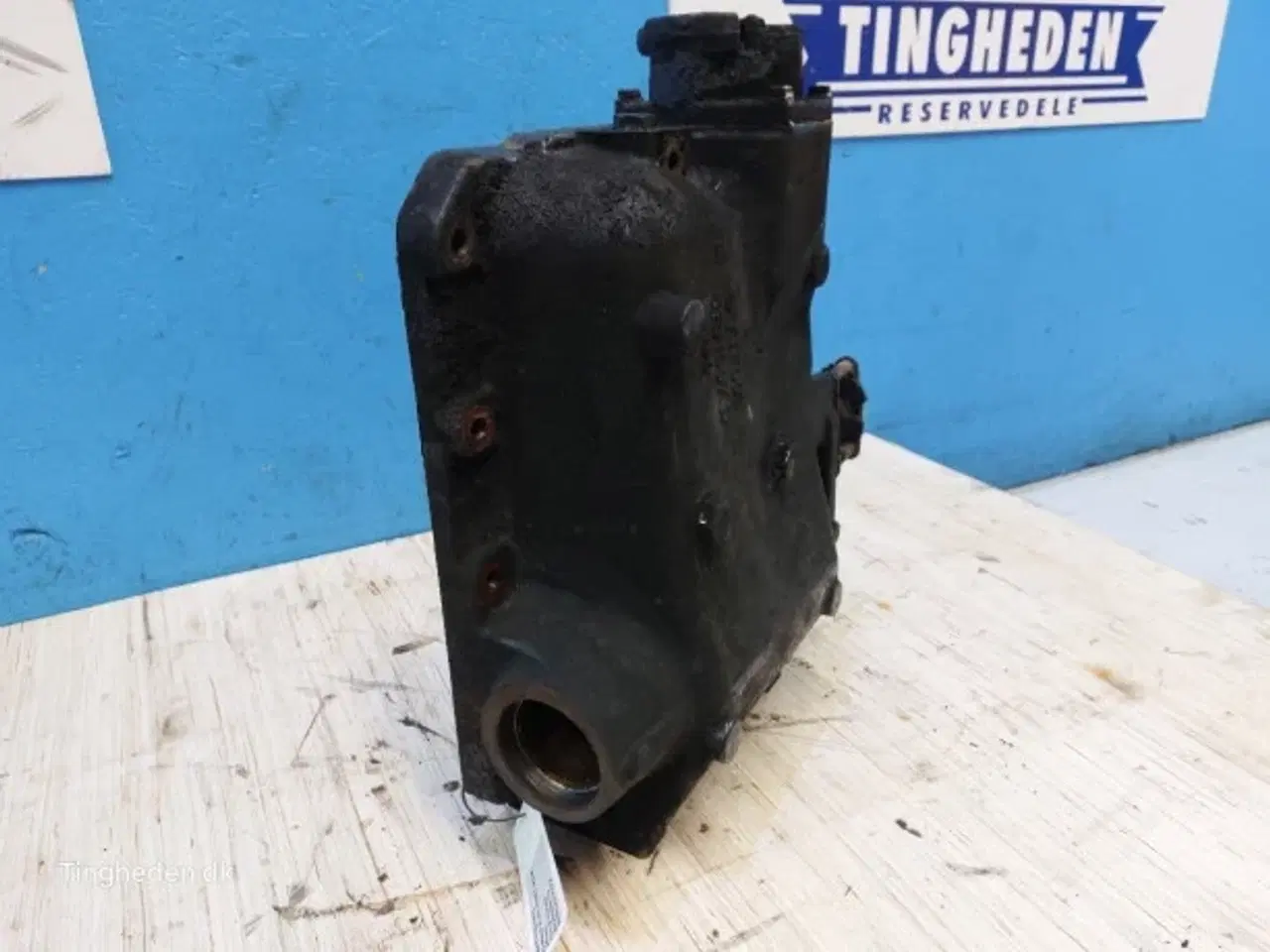 Billede 4 - Case Farmall 95A Dæksel 5098972