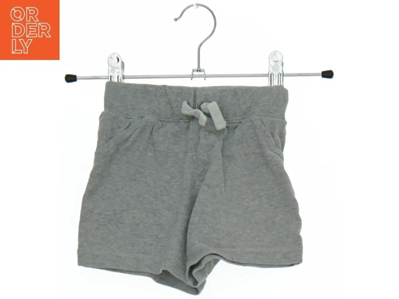 Billede 1 - Grå shorts til børn fra Carter’s (str. 86)