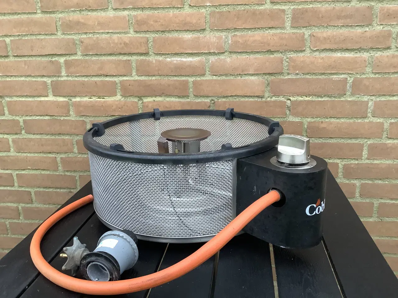 Billede 3 - COBB Gasgrill incl. regulator, rist og plade