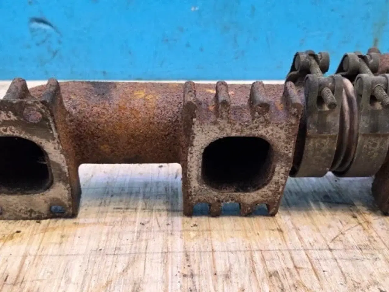 Billede 10 - Iveco F2CE9684L Udstødningsmanifold 500306971