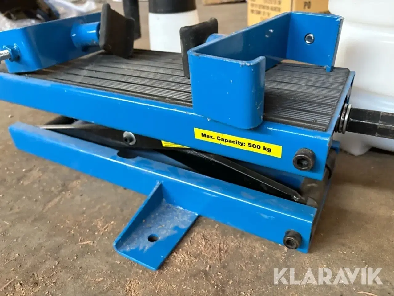 Billede 6 - Bilpleje lot, oliesuger  samt motorløfte-/motorstøttebjælke i stål.