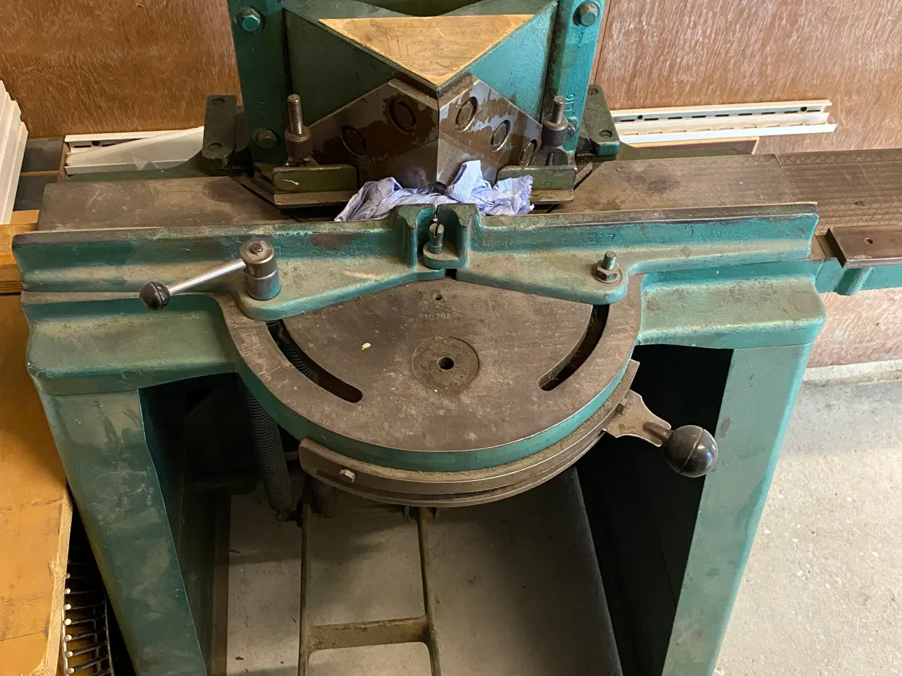 Billede 1 - Listeklipper m. ekstra knive