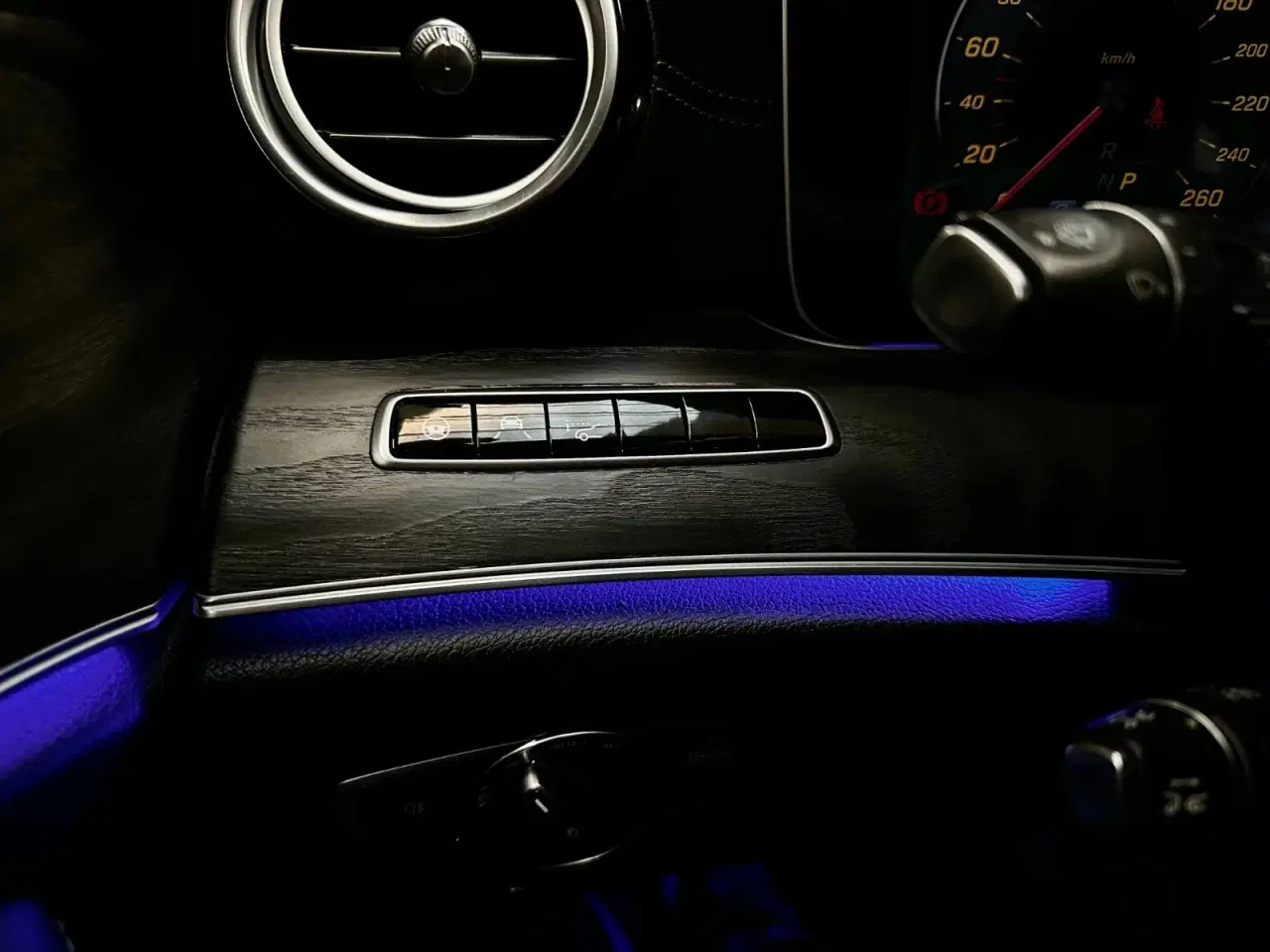 Billede 21 - Mercedes E220 d 2,0 AMG Line stc. aut.