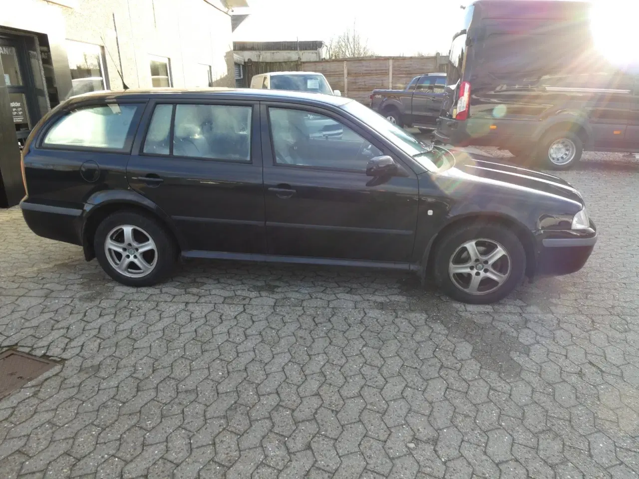 Billede 2 - Skoda Octavia 1,6 Ambiente Combi aut.