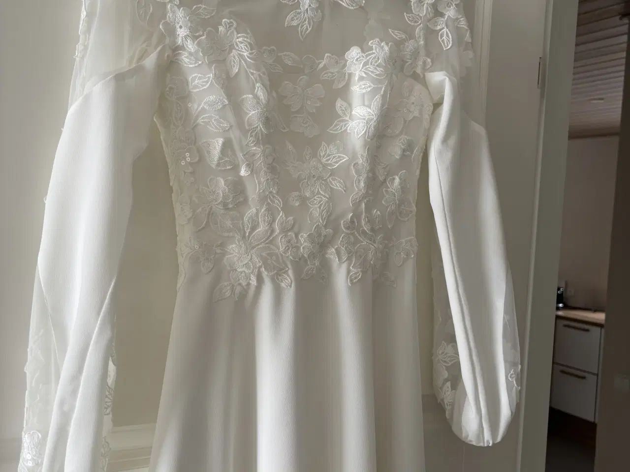 Billede 1 - Konfirmations kjole