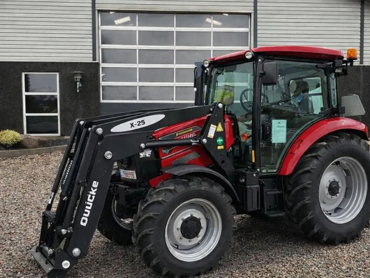 Billede 21 - Case IH Farmall 75 A Med Quicke frontlæsser med Euroskifte, 3die funktion og dæmper, samt og brede hjul.