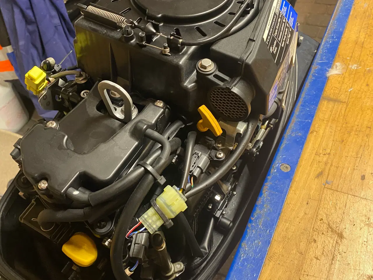 Billede 6 - Fin næsten ny påhængsmotor