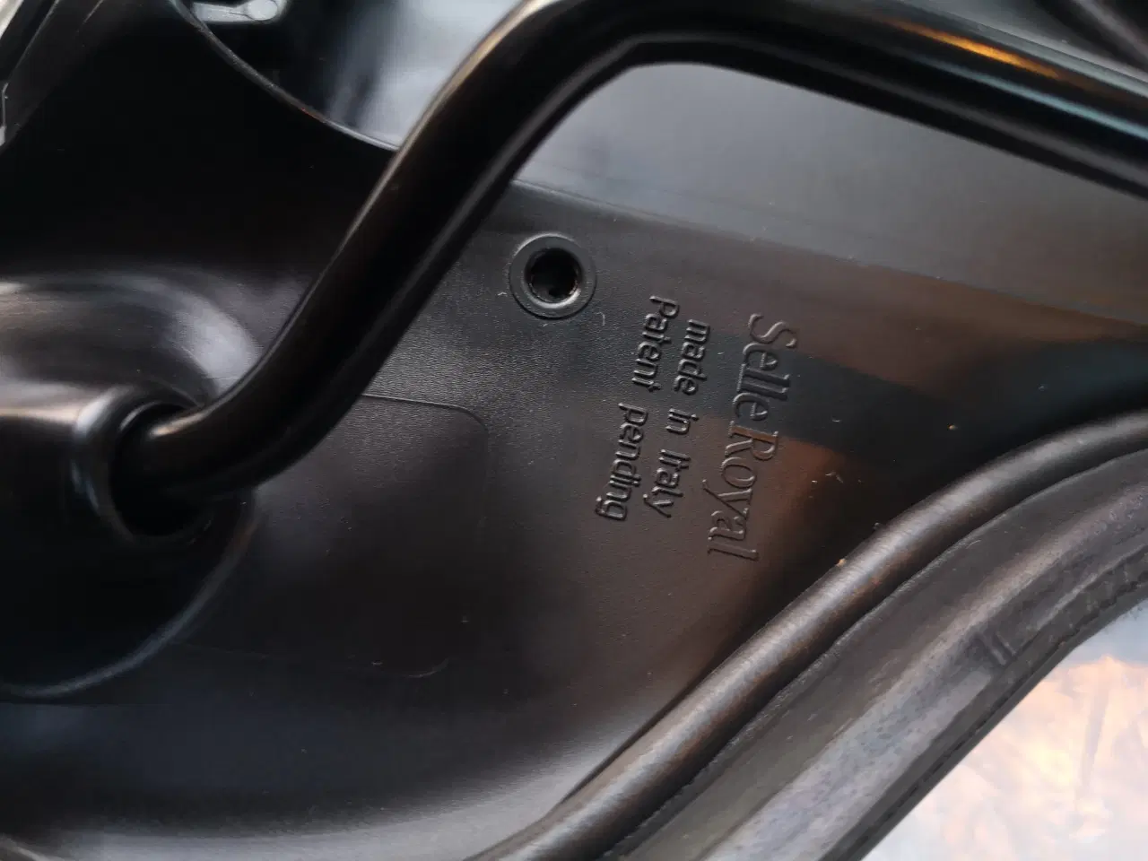 Billede 5 - Sadel 4 stk 700kr 1 stk 200kr 