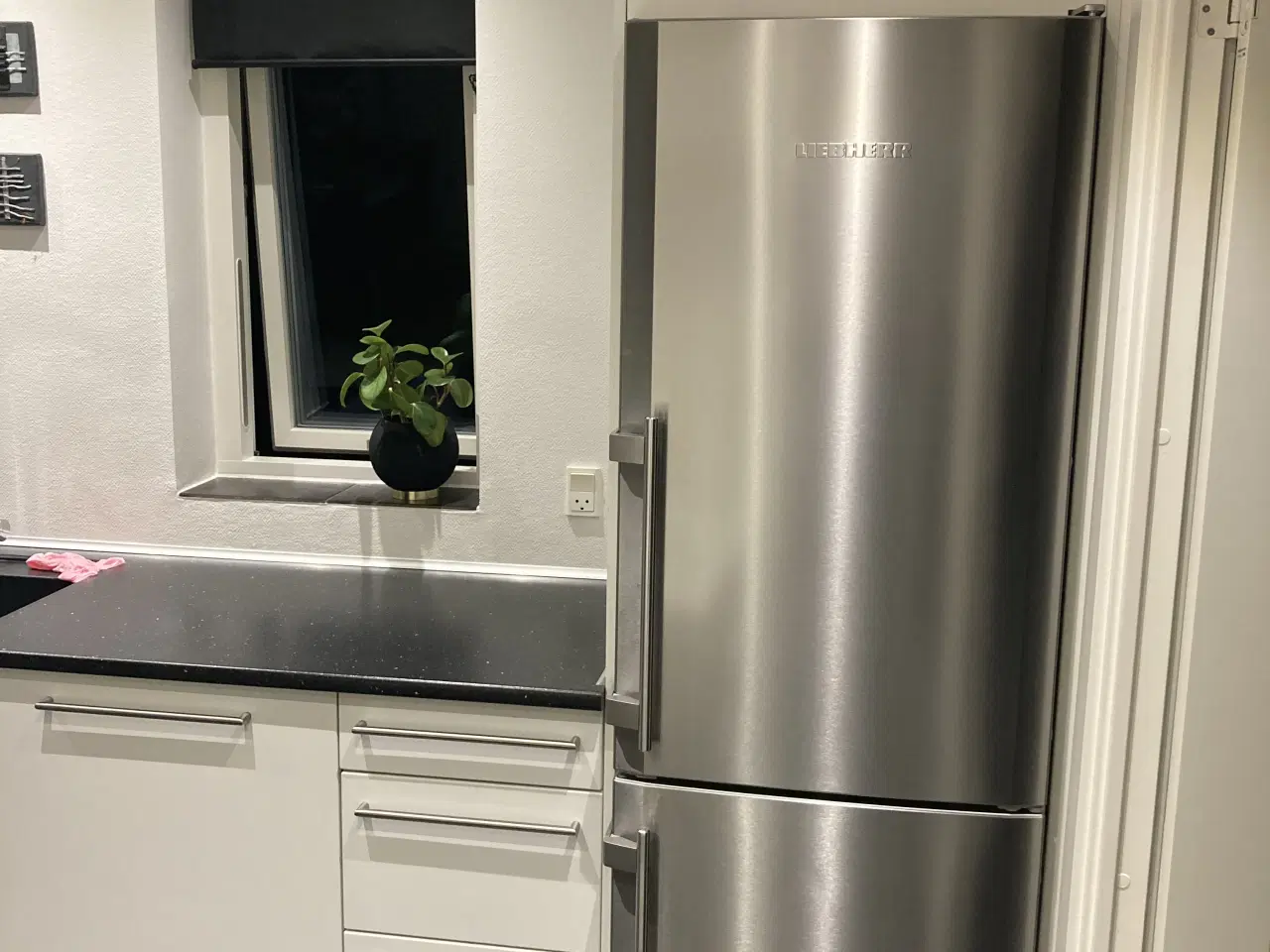 Billede 4 - Flot Designa køkken. 