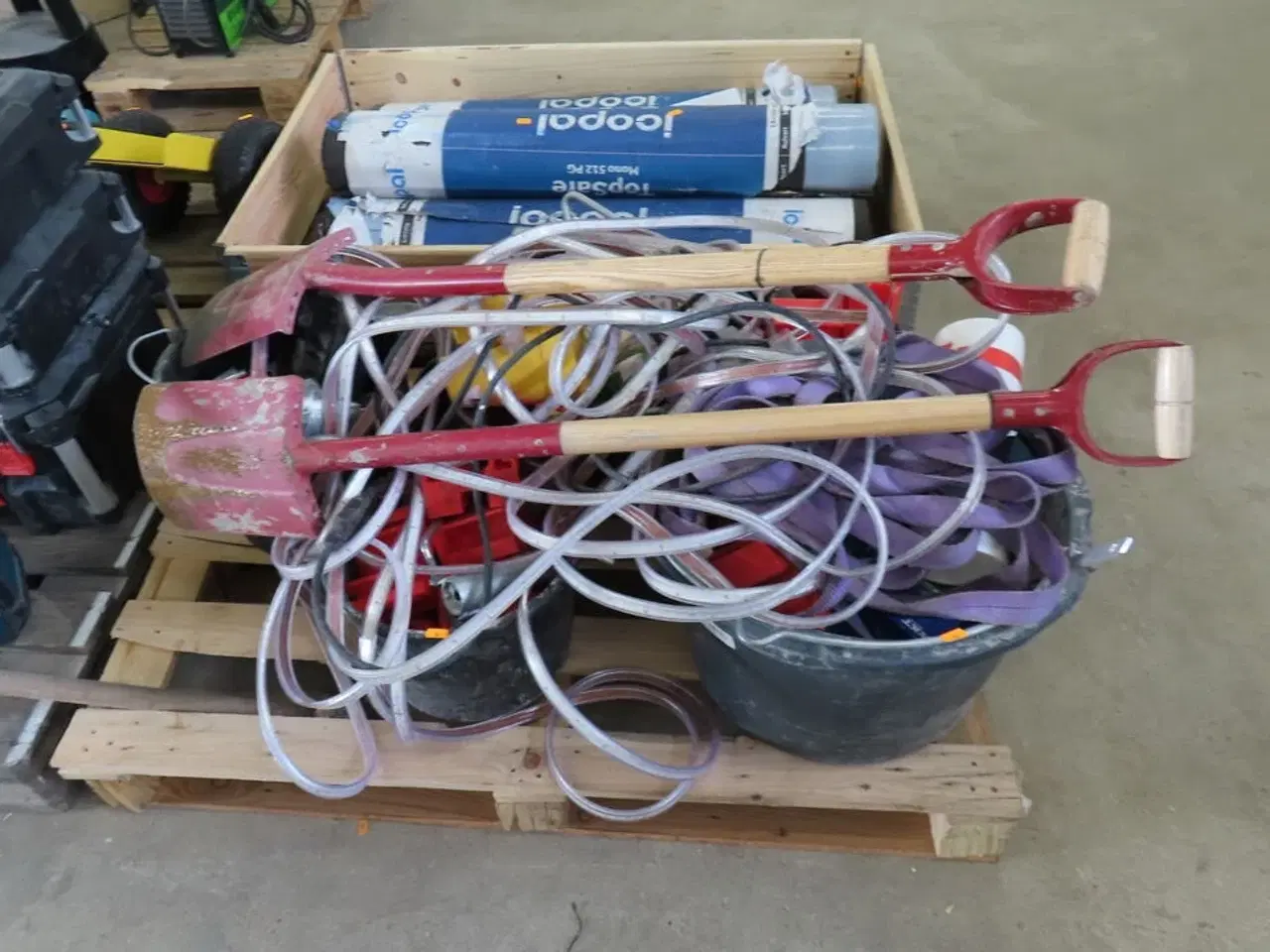 Billede 1 - Palle med Diverse værktøj samt LED lysstrip