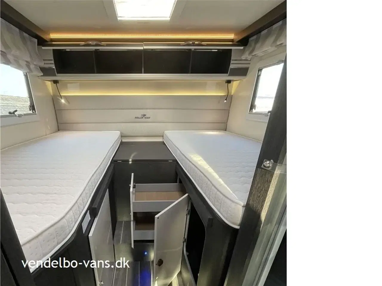 Billede 4 - 2023 - Rollerteam Kronos 284TL Comfort Power Selekt   Enkeltsenge og stor garage - masser af ekstra udstyr