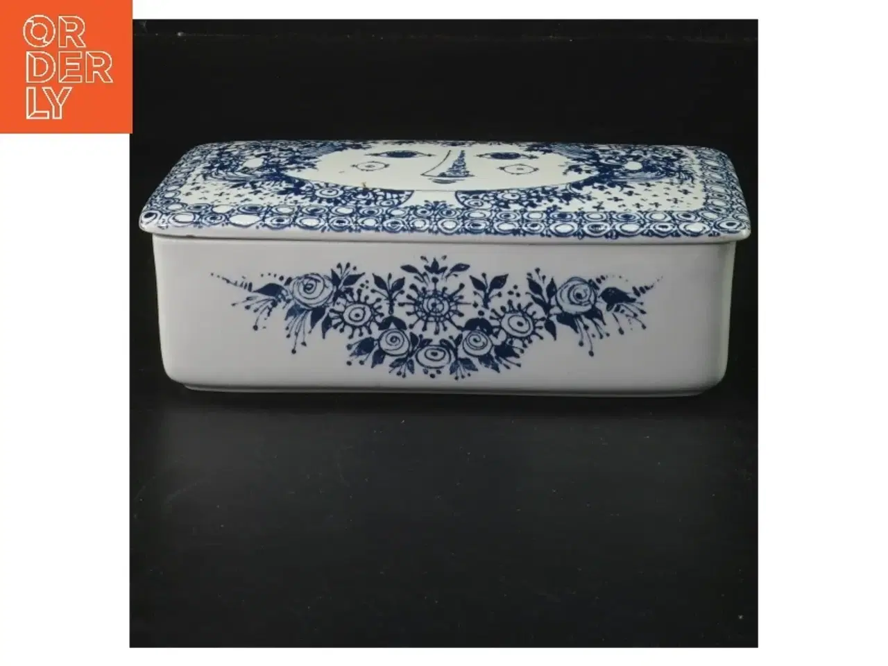 Billede 1 - Porcelæn opbevaringsboks med låg fra Nymølle (str. 15x8x5 cm)