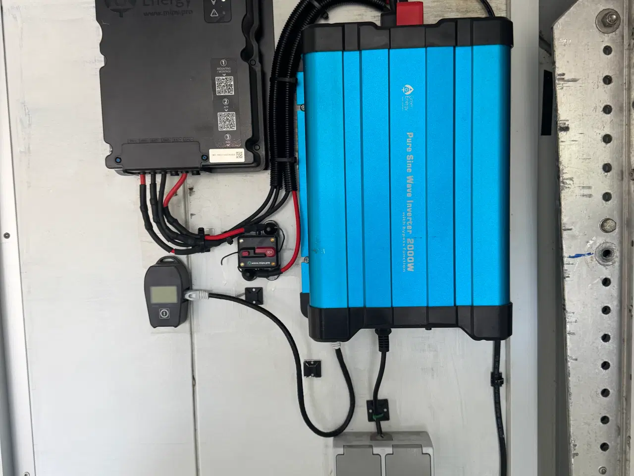 Billede 3 - Cargotrailer med solpaneler, batteri, led lys mm