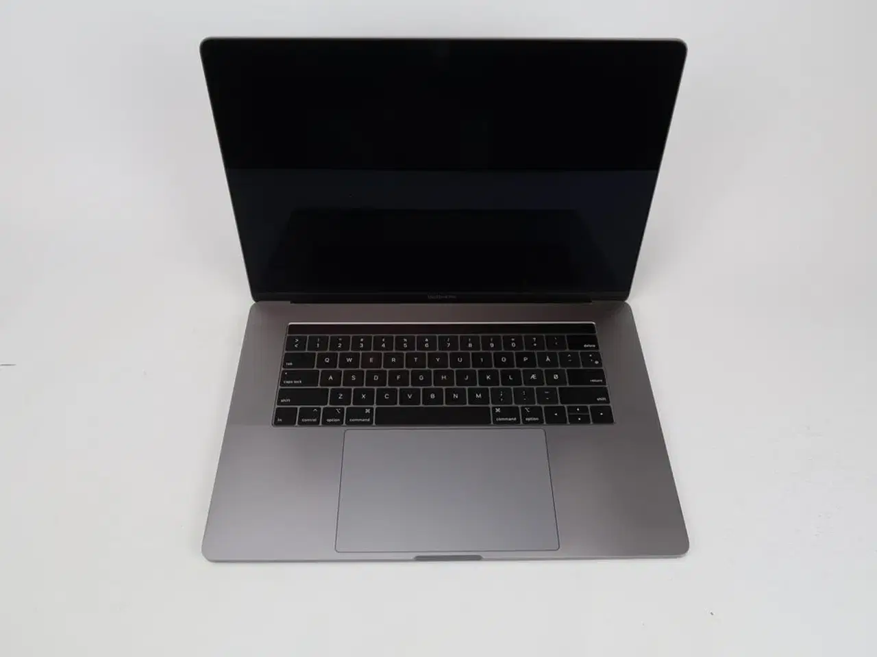 Billede 1 - Apple Macbook Pro 15,4"