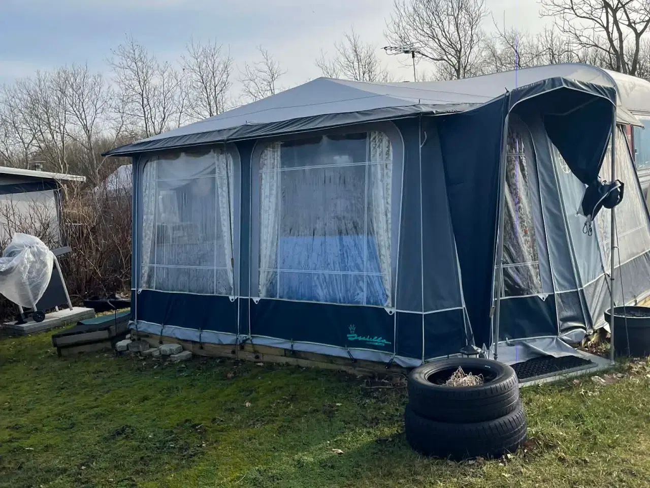 Billede 2 - Fastlæggervogn på Skaven Camping