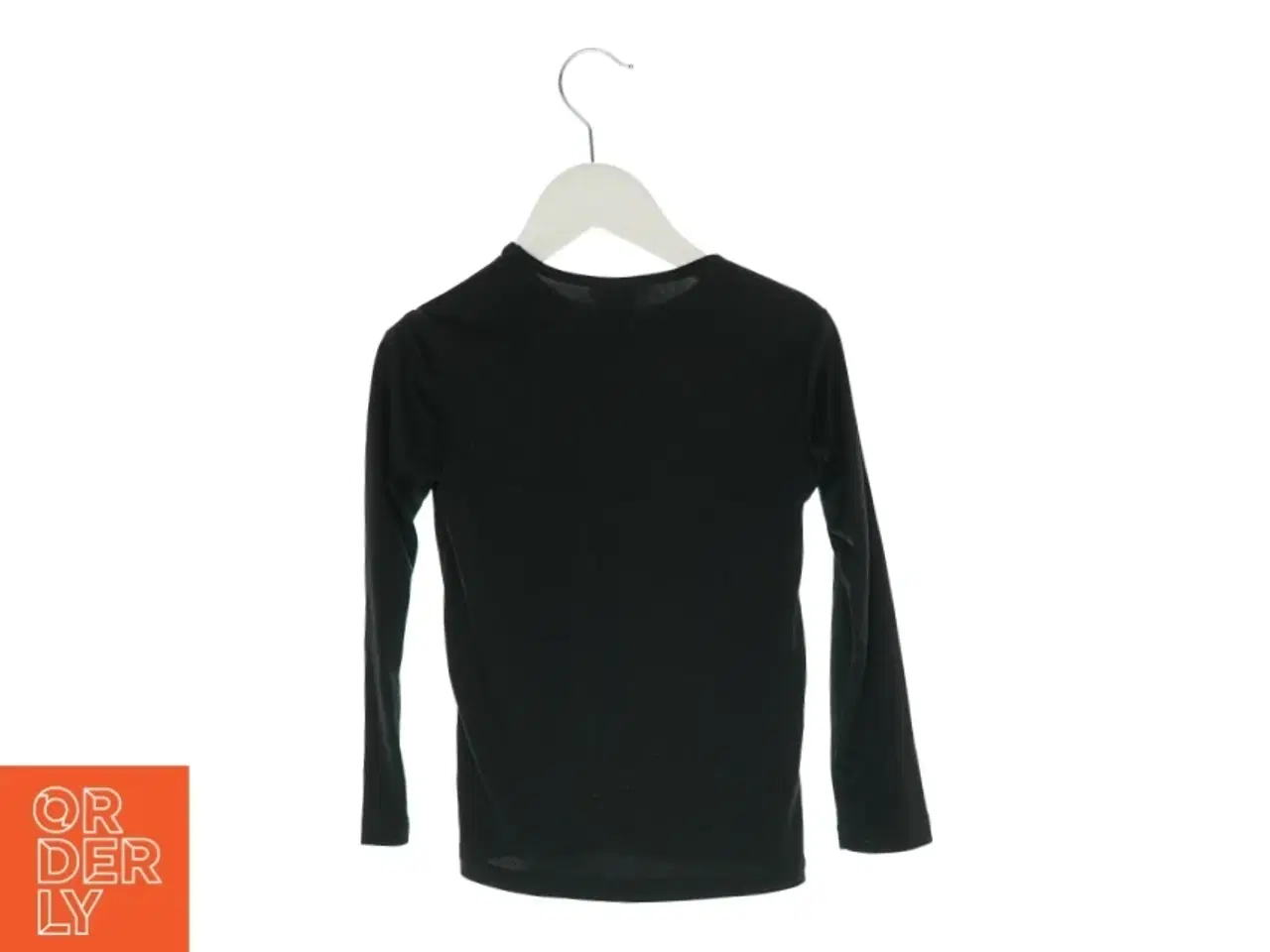 Billede 2 - Bluse med skrift (Str. 116)