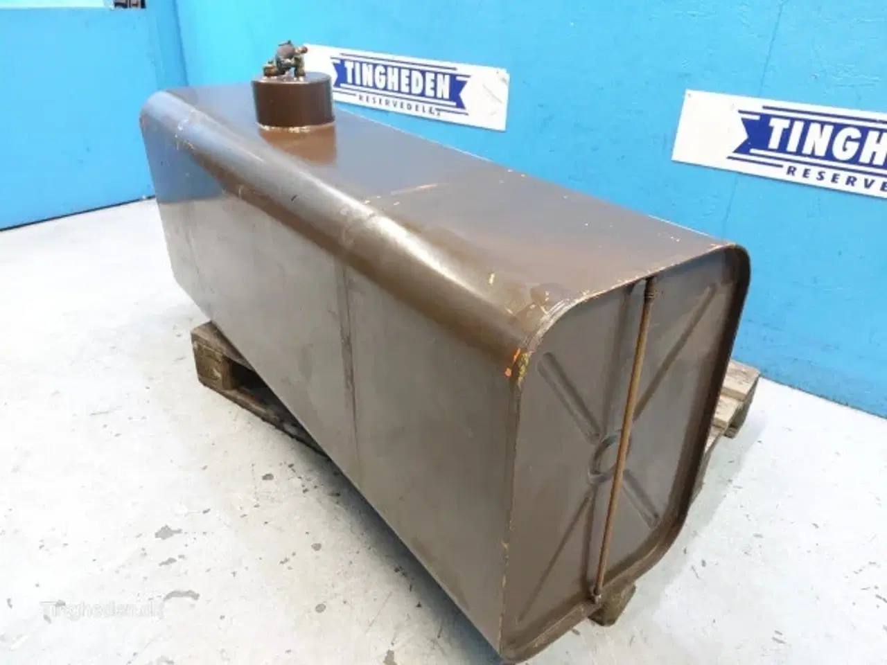 Billede 4 - Massey Ferguson 31 Dieseltank 28751800