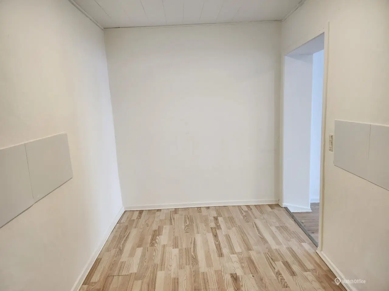 Billede 5 - Salon. butik. kontor eller anden form  for erhverv. Centralt beliggende nær Store Torv Hobro.